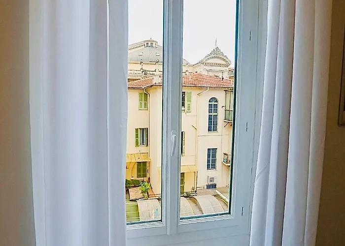 Cosy Au Centre Du Vieux * نيس
