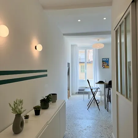 Cosy Au Centre Du Vieux Nice